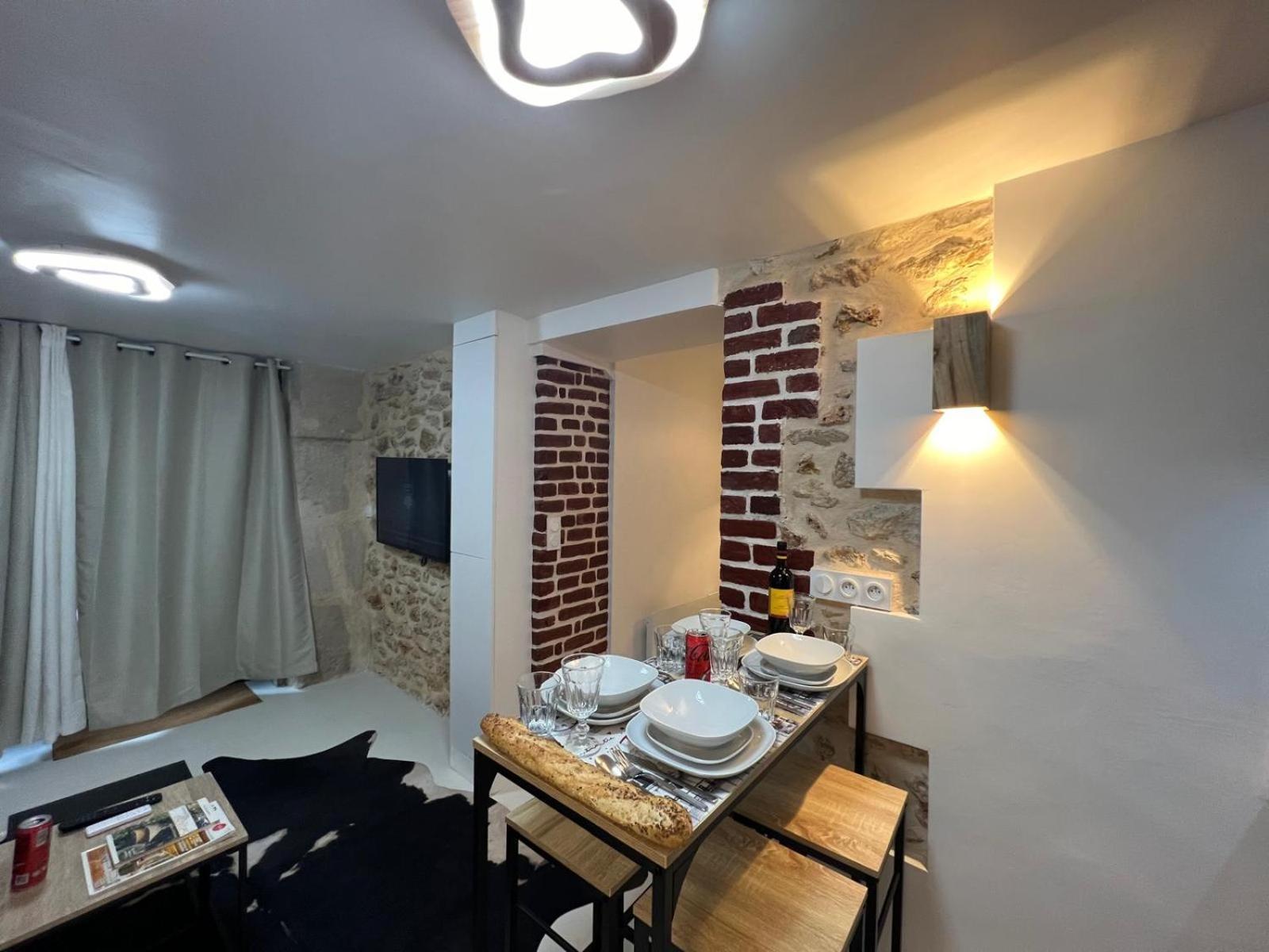 Appartement Design Quartier Montmartre-Sacre-Coeur! Paris Xviiie エクステリア 写真