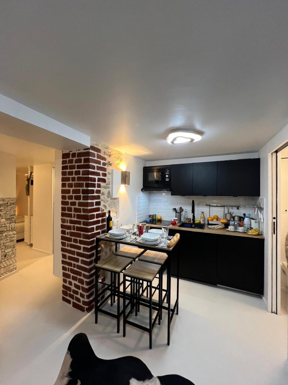 Appartement Design Quartier Montmartre-Sacre-Coeur! Paris Xviiie エクステリア 写真