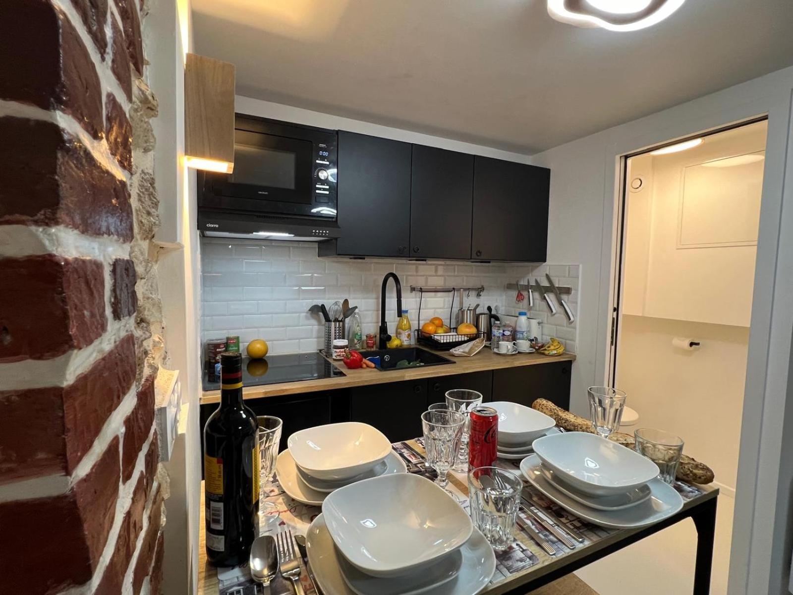 Appartement Design Quartier Montmartre-Sacre-Coeur! Paris Xviiie エクステリア 写真